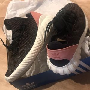 Adidas Tubular
